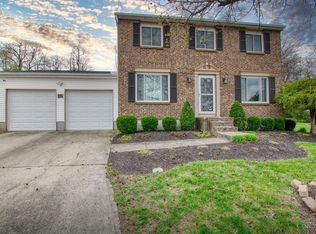 275 Kensington Dr, Hamilton, OH 45013