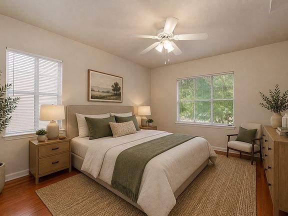 4th image of 235 Natalen Ave #2