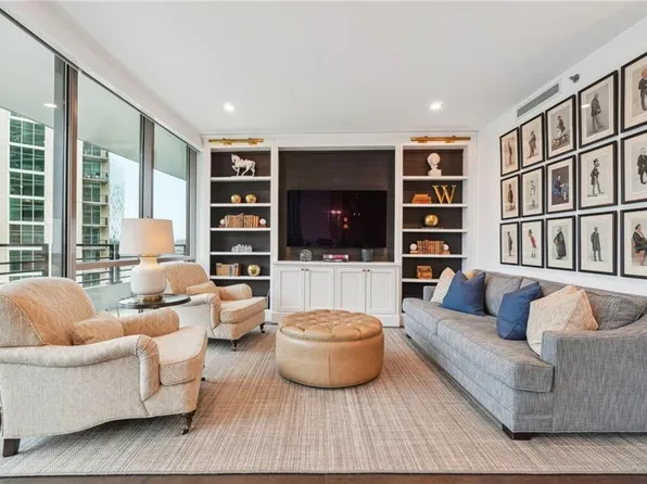 700 Park Regency Pl NE APT 1204, Atlanta, GA 30326
