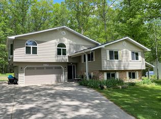 249 Rising Fawn Trl, Roscommon, MI 48653