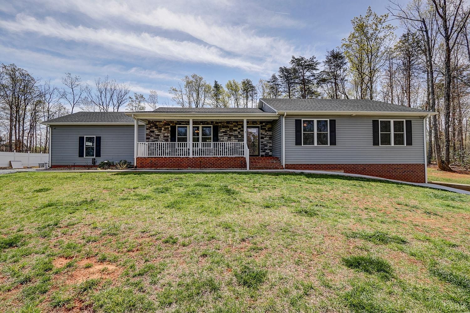 456 Sunset Ridge Dr, Concord, Va 24538 