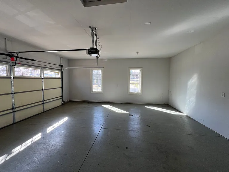 694 Panorama Cir NW — Photo 26