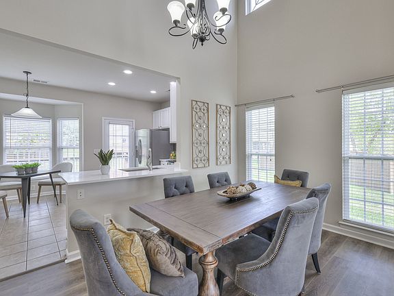 5th image of 2521 Hester Ct