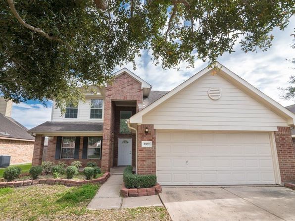 2707 Troy Dr