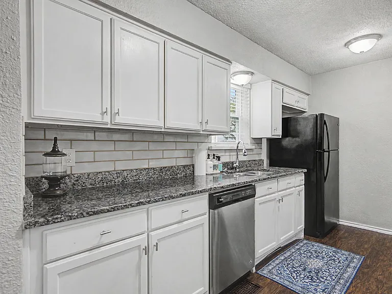 5019 Blanchard Dr — Photo 9