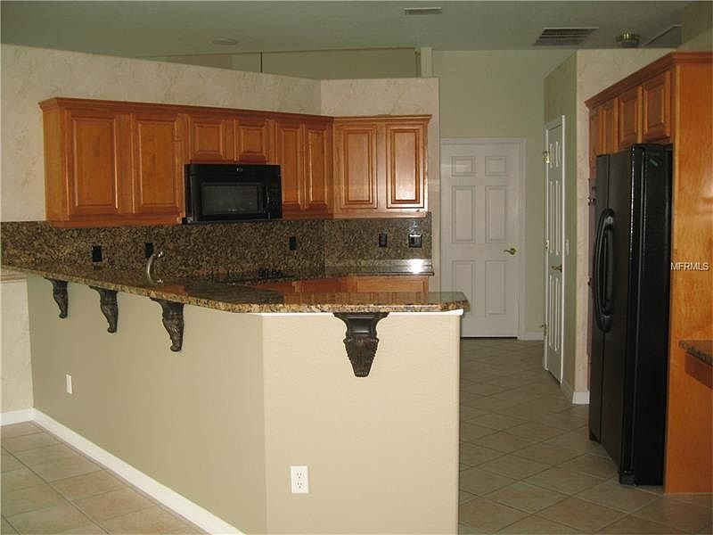 2nd image of 3836 Winding Lake Cir