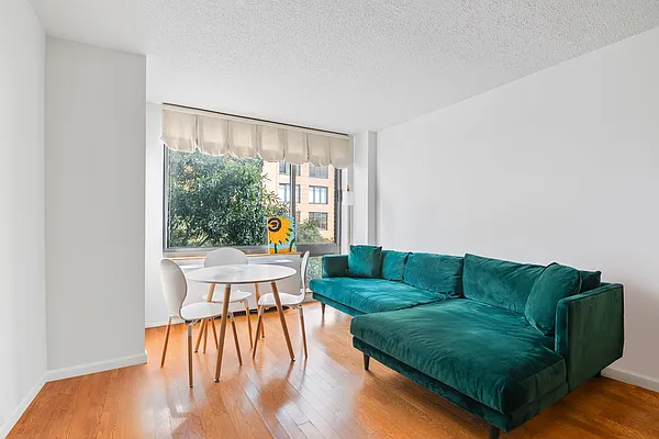 Sold by Corcoran | media 8