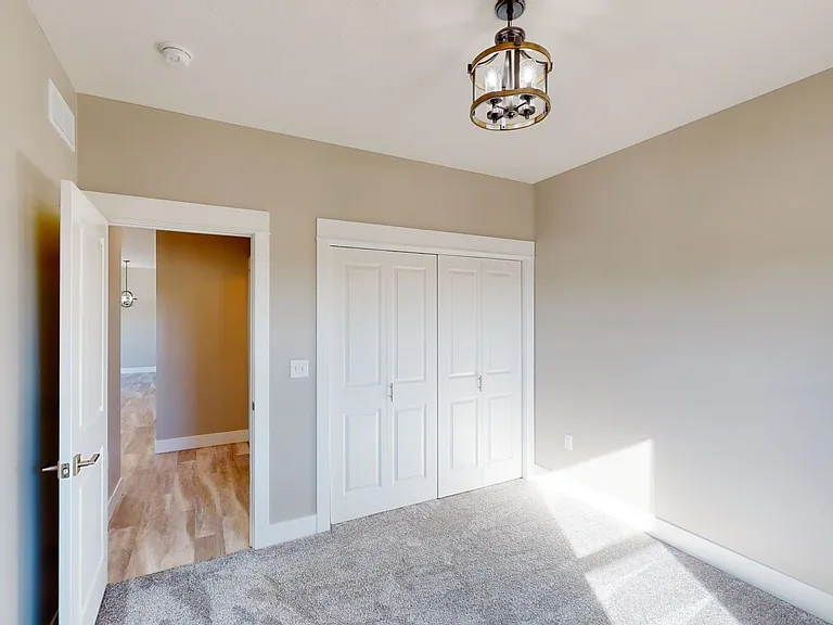1003 E Maple Ave — Photo 10