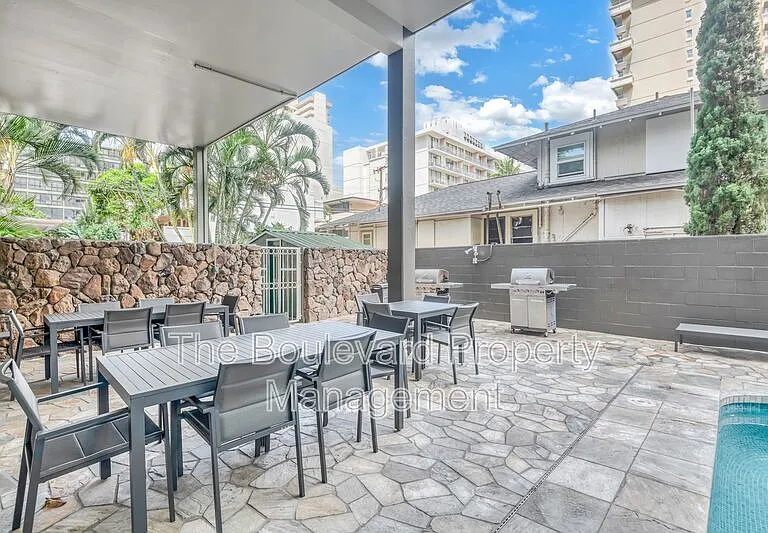 2575 Kuhio Ave #1001 — Photo 22