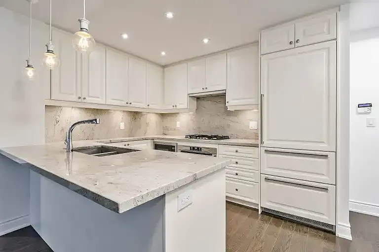 3500 Lakeshore Rd W #224 — Photo 6