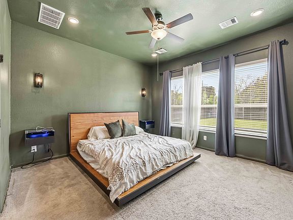 4th image of 4238 Redford Valley Rd