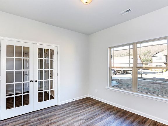 5th image of 7493 Chaco St SE