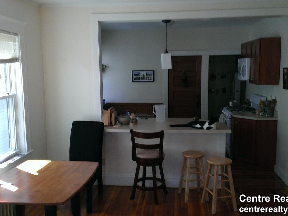 2nd image of 21 Child St #U2