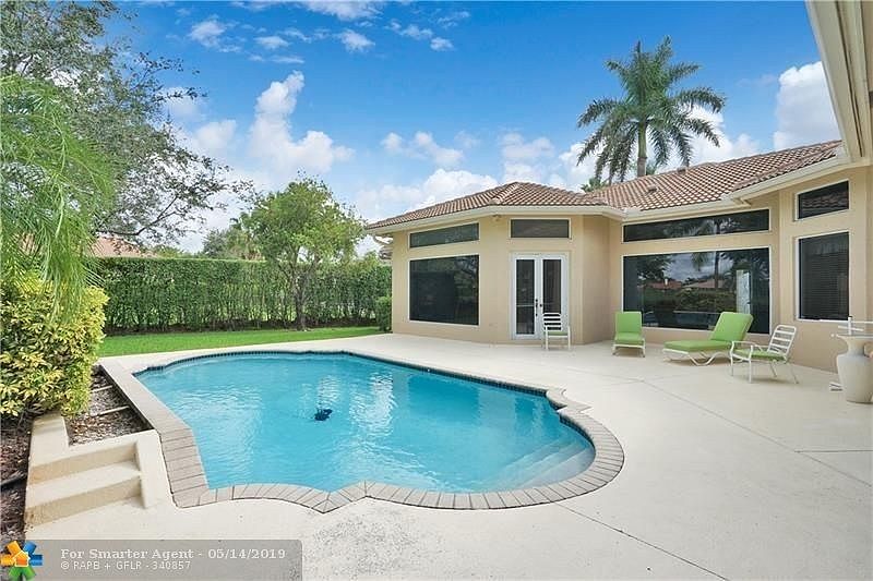 1st image of 1868 NW 124th Way
