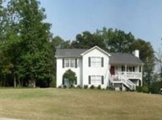 11 Etowah Ln, Cartersville, GA 30120