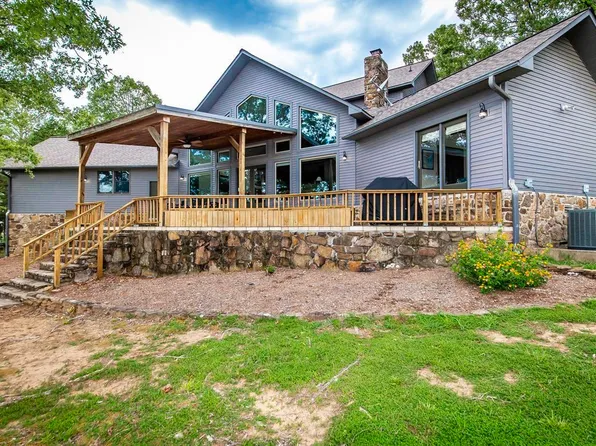 119 Cherokee Dr, Fairfield Bay, AR 72088