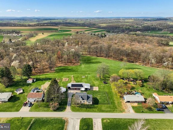 4th image of 4357 List Rd