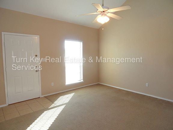 3rd image of 128 Lindas Creek Ln