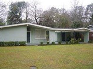 901 Ridgewood Dr, Valdosta, GA 31601