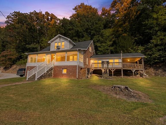 3rd image of 395 Kenmont Hollow Rd