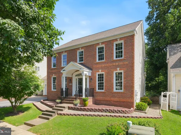 944 Gentlewood St, Gaithersburg, MD 20878