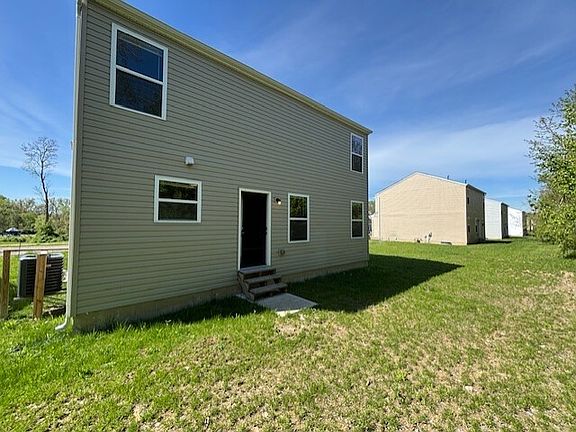 2nd image of 404 Herbert Ave