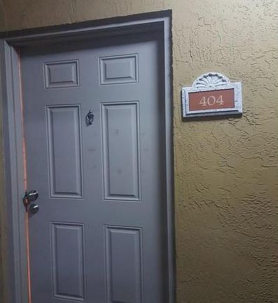 2nd image of 8290 Lake Dr APT 404