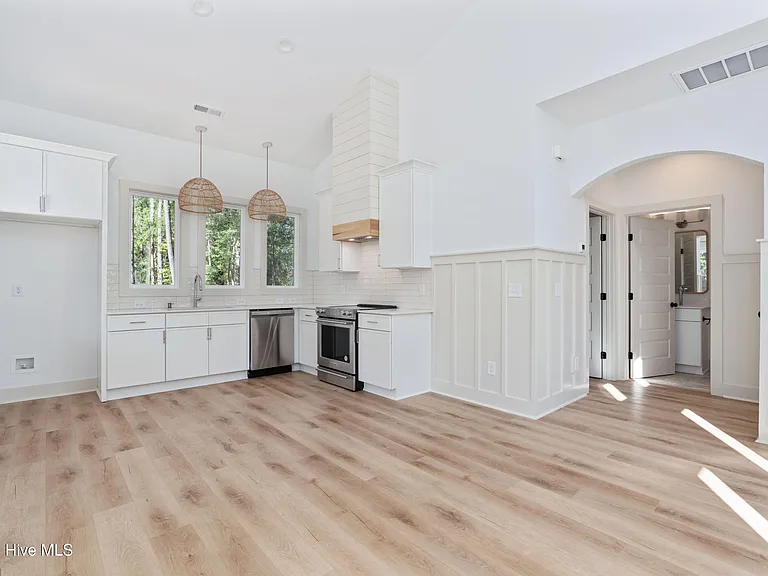 1106 Tree Canopy Way #A — Photo 5