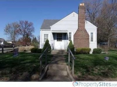 19651 Sunset Ln, South Bend, IN, 46637