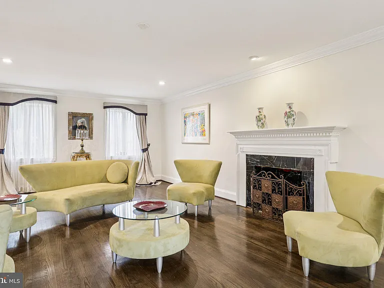 5301 Goldsboro Rd — Photo 25