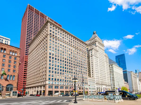 330 S Michigan Ave APT 1908, Chicago, IL 60604