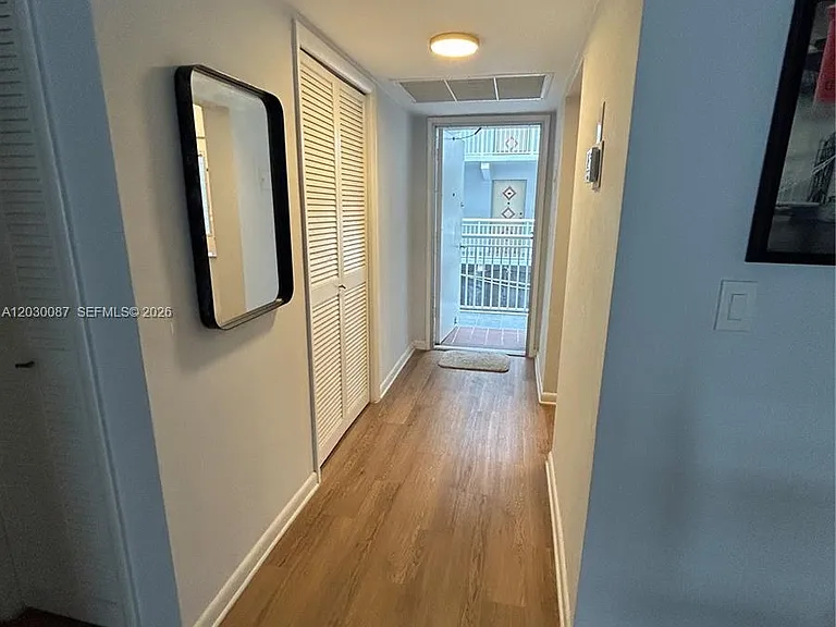 215 SE 3rd Ave #206A — Photo 2