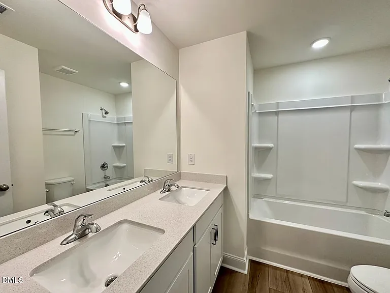 951 Kensley Grove Ln — Photo 26