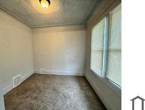 3rd image of 15361 Wisconsin St