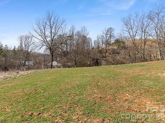 5th image of 94 Baileys Cove Rd #9