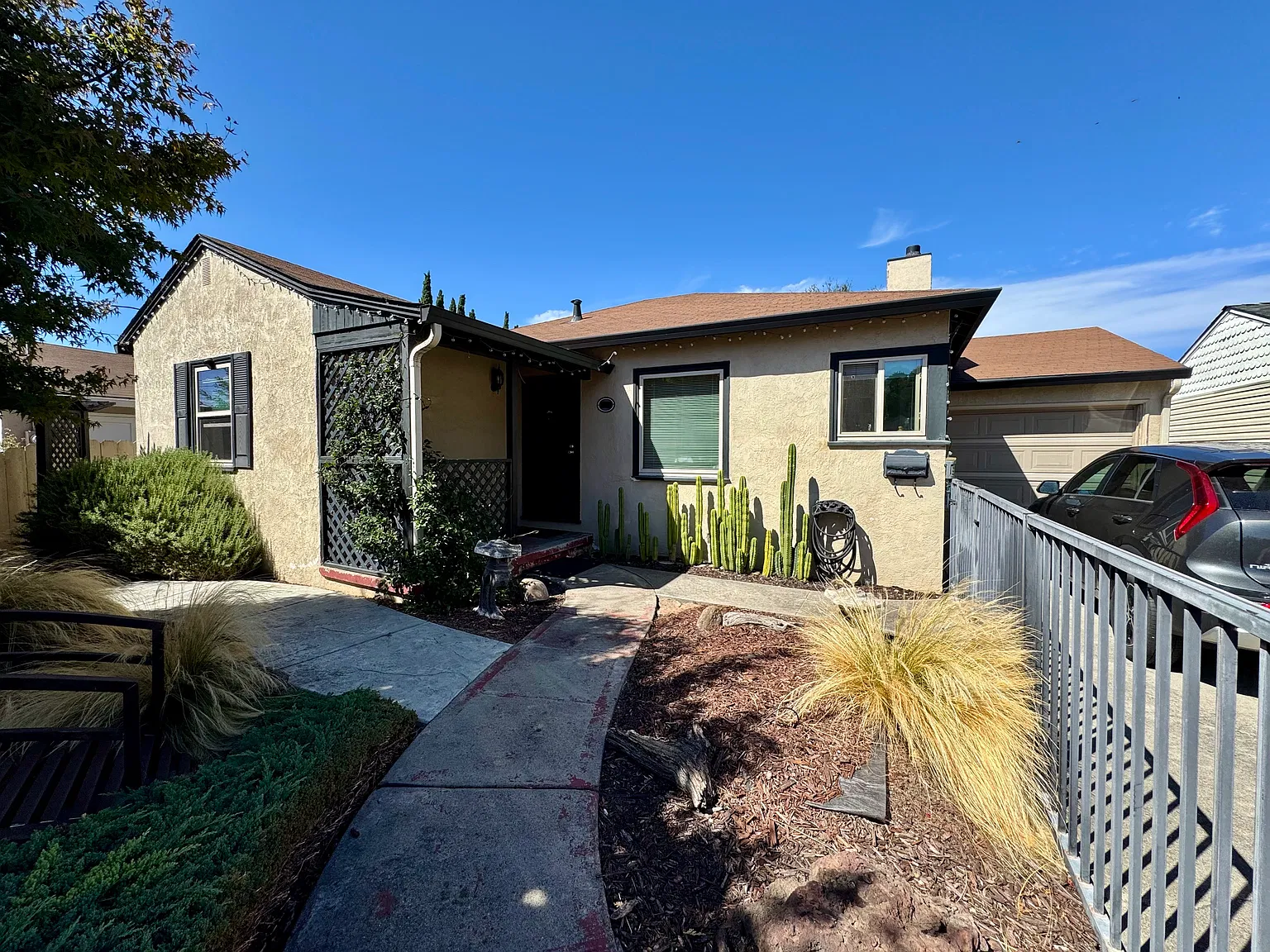 2 bed, 1068 sqft, $2,800 — Photo 1