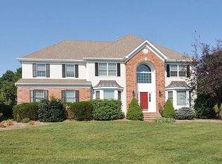 12 Ballantine Rd, Mendham, NJ 07945