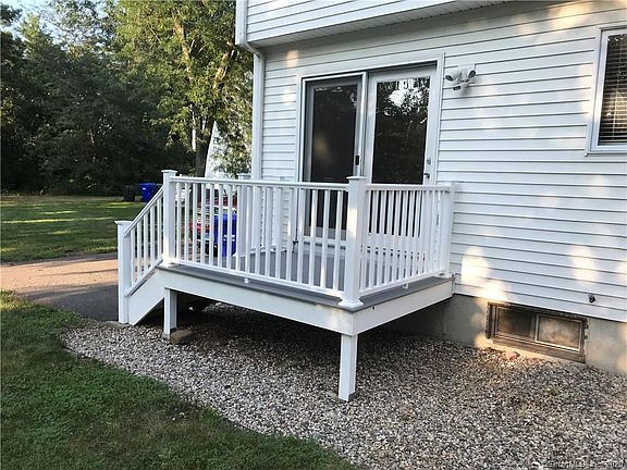 2nd image of 70 Northampton Ln #3A