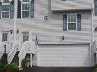 109 Manor View Dr, Manor, PA 15665
