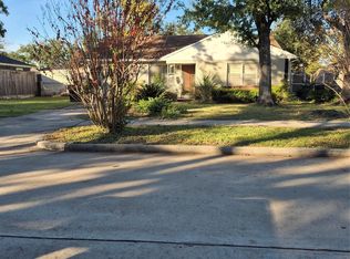 8046 Turquoise Ln, Houston, TX 77055