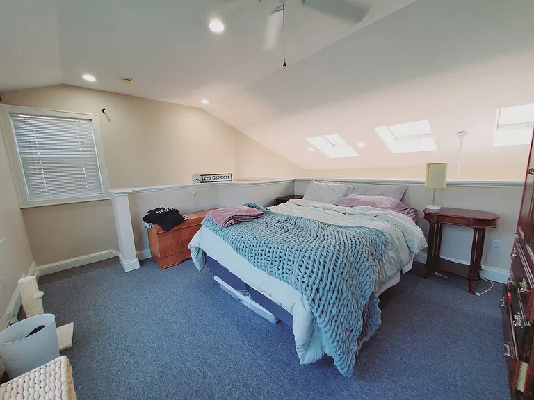 37 Cowan Ave #2 — Photo 5