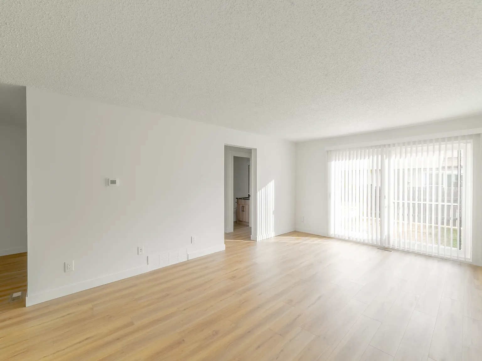Huntington Townhomes — Photo 3