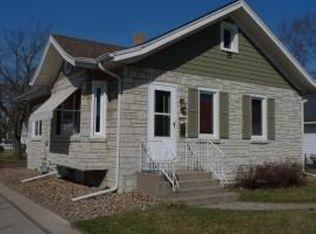 717 24th St N, La Crosse, WI 54601