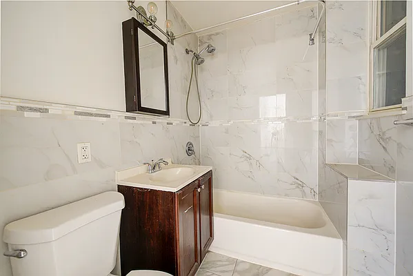 Rented by Benjamin Realty Since 1980 | media 11