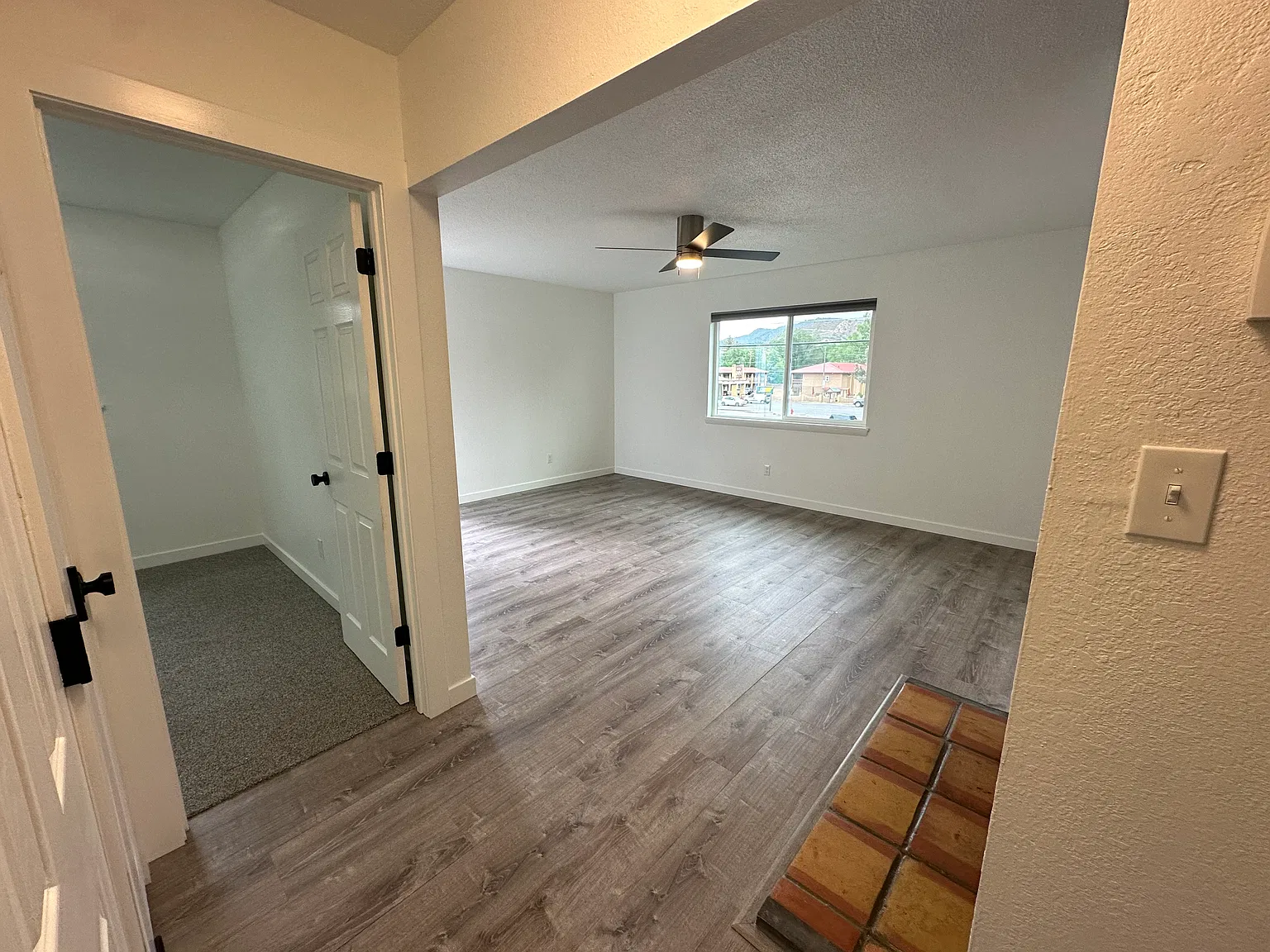 2 bed, 700 sqft, $1,800 — Photo 4
