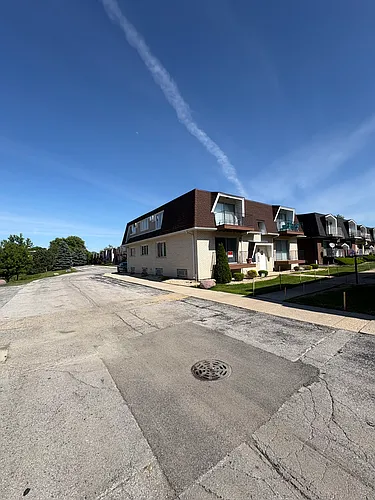 5715 Edge Lake Dr Photo 1