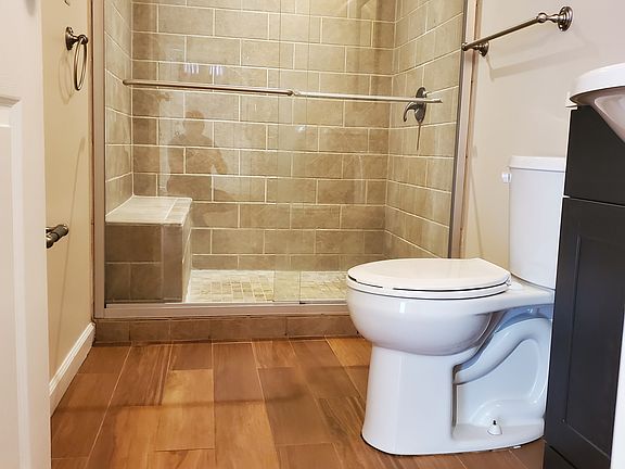 5th image of 2500 Warsaw Ave APT 11