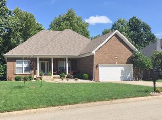 3217 Rolling Oak Blvd, Louisville, KY 40214