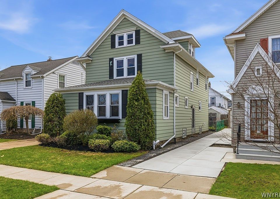 1st image of 293 Wardman Rd