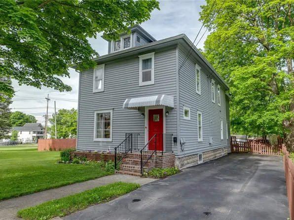 104 Stark Ave, Penn Yan, NY 14527